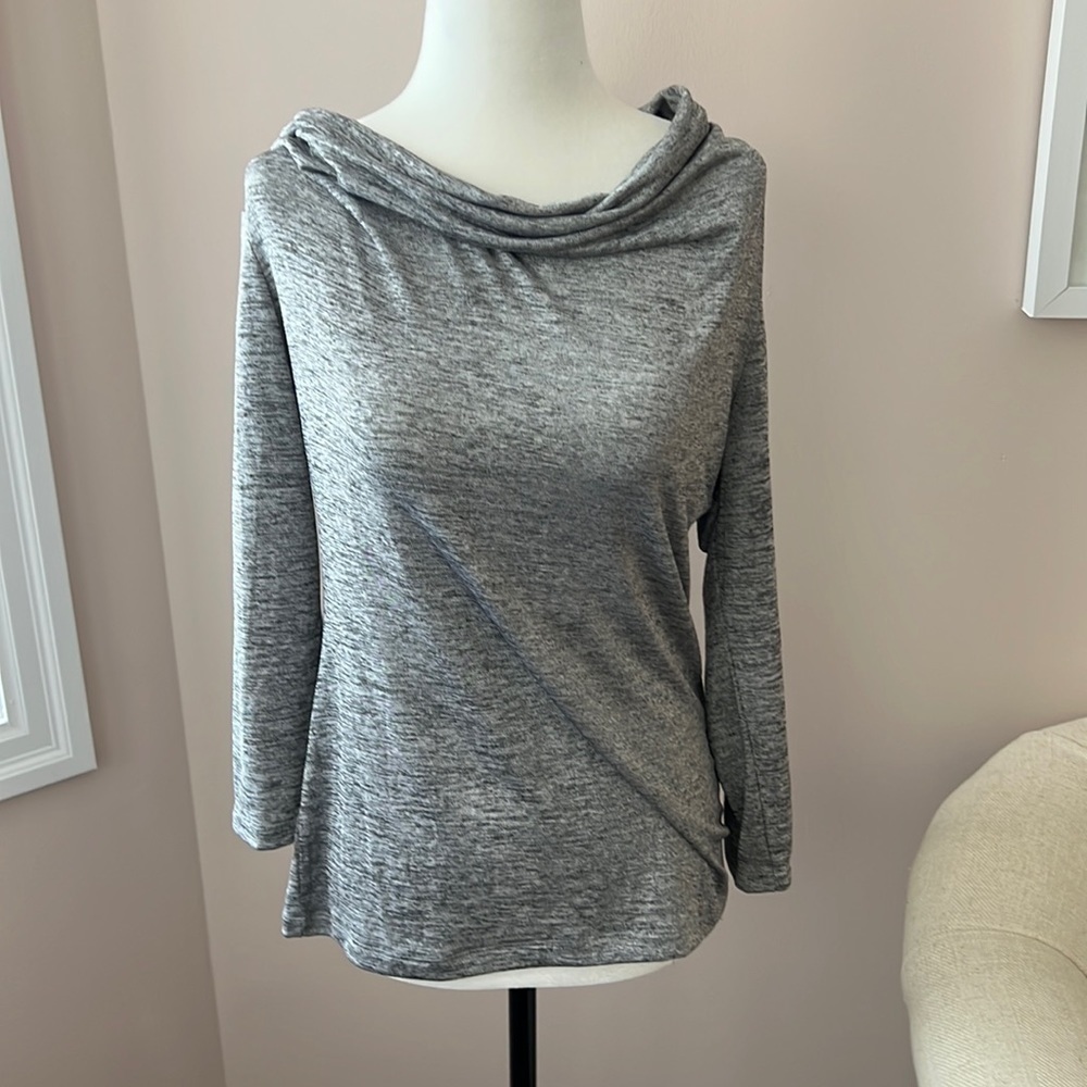 Le Chateau l NWT Long Sleeve Top